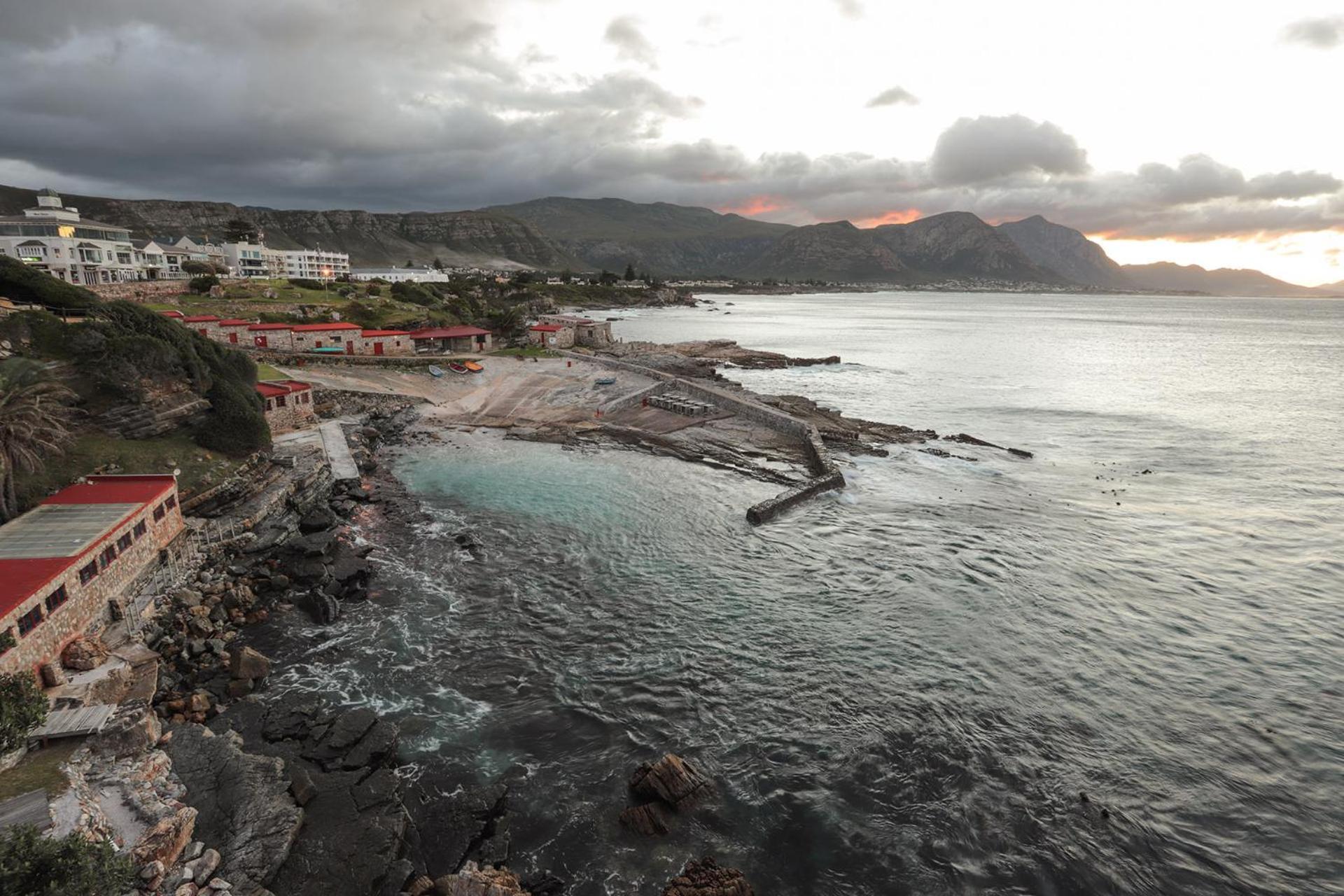 Tuis En Tevrede - 1 Bedroom Flat Hermanus